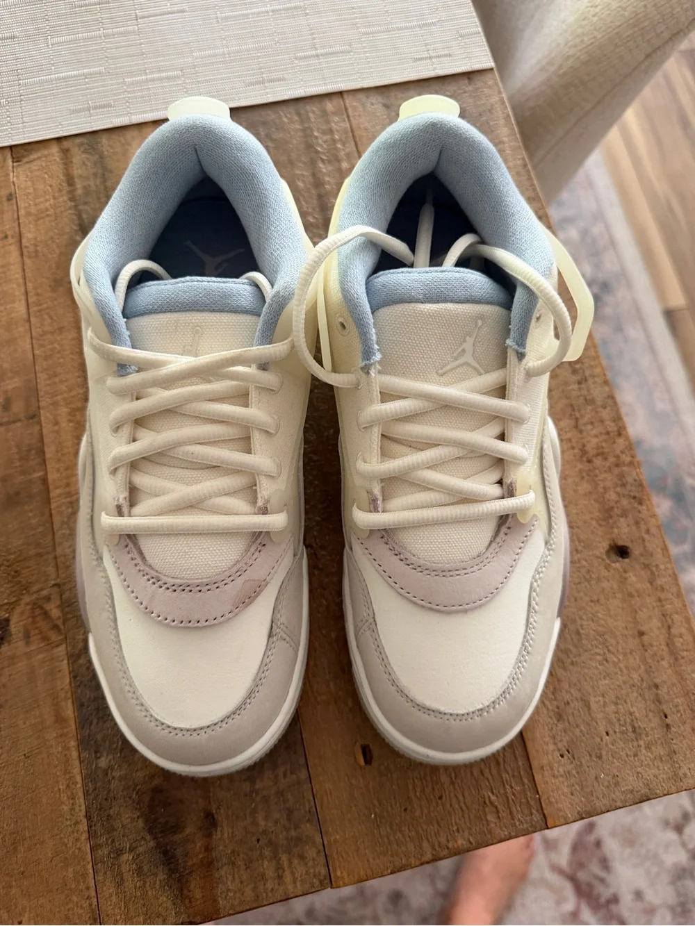 Jordan Kids Sneakers in Light Blue and White